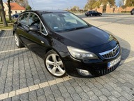 Opel Astra Zarejestrowany Klimatronic dwustrefowy