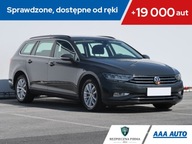 VW Passat 2.0 TDI, Salon Polska, Serwis ASO
