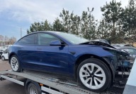 Tesla Model 3 2022r wersja EU 2.0 Elektryczny 283KM