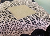 Ozdobny Dekoracyjny Obrus Serweta z Serduszkami Handmade