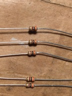 6x Rezystor 300 Ohm, 5%, 0,1 W