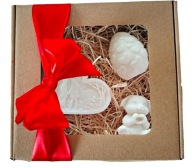 Prezent na Dzień Kobiet, zestaw świeczek sojowych na Walentynki serce zając