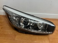 KIA CEED II LAMPA PRAWA PRAWY PRZÓD 92102-A2XXX