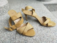 HUGO BOSS nr 40 włoskie sandały skóra jak nowe