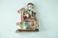Figurka Rocking Horse Fun chłopczyk na koniu Regency Fine Arts