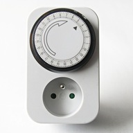 Programator manualny analogowy dobowy 24h (timer dobowy 24h) – DPD DT01