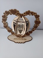 Walentynkowy lampion LED w drewnianym sercu 3D (17×21 cm)