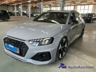 Audi RS 4 2.9 TFSI quattro