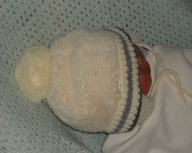 Puchata mięciutka czapka obwód 44-50 cm 6 mcy+ Nowa #75