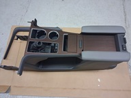 Toyota Sienna 2021 XL40 tunel podłokietnik panel środkowy kompletny