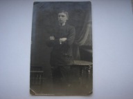 Lwów - fotograf Carmen - student, chłopak - stare zdjęcie przedwojenne