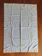 Obrus biały z wyszywanymi kwiatkami astry 110x160cm | PRL, vintage