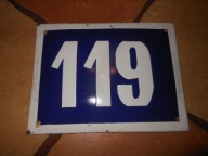 EMALIOWANA WYPUKŁA TABLICZKA Z NR 119