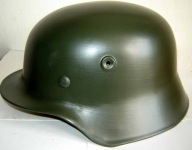 NIEMIECKI HEŁM STALOWY M40
