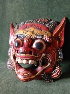 Stara drewniana maska Indonezyjska - ręcznie rzeźbiona