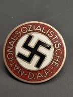 Piekna Party NSDAP RZM M1/105