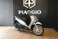 Skuter Piaggio Medley 125 Euro 5+ Srebny