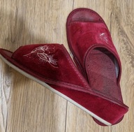 pantofle na koturnie używane kapcie