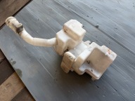 ZBIORNICZEK SPRYSKIWACZY AUDI Q3 8U 11- 8U0955451K