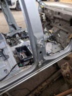 prawy słupek środek środkowy +próg peugeot 5008 I