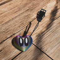 Brelok serce z uroczymi oczkami do kluczy piórnika plecaka Multivers3D