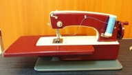 Dziecięca maszyna do szycia, sprawna ,metalowa ,retro prl blok wschodni