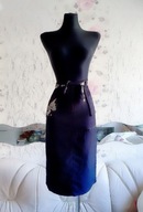 SPÓDNICA MIDI CZARNA DOPASOWANA HAFT KWIATY CEKINY vintage retro kobieca