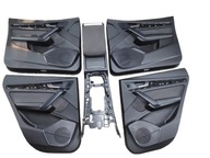 Audi Q5 Sportback Boczki Podświetlane Boczek Drzwi Tapicerka Podłokietnik