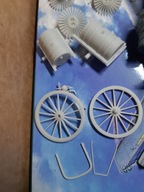 Żywica zbiornik paliwa z pompą WWI (mały) 1/32