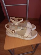 Sandały Evento 39 wygodne na platformie