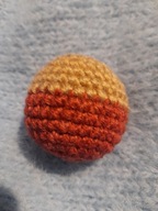 Piłeczka dla kota z kocimiętką