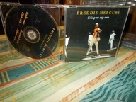 Freddie Mercury – Living On My Own Singiel