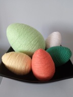 Jajko wielkanocne ze sznurka styl boho