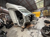 Crafter II MAN TGE słupek próg wnęka prawa lewa