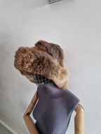 Piękna czapa uszatka z renifera-