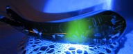 Szkło artystyczne WEDGWOOD z fuorescencją w UV. Anglia. XX w. Wieloryb.