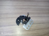 STIHL FS 75 80 85 KOLEKTOR KRÓCIEC MOCOWANIE GAŹNIKA PODSTAWA CYLINDER