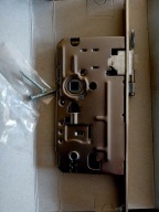 Zamek do drzwi 72/55/110 W2 wys10 asymetr. DOM POLSKA na klucz str. lewa