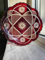 DUŻY TALERZ BORDOWO RUBINOWY SZLIFOWANY ZĄBKOWANY L.20/30 JOSEPHINENHUTTE