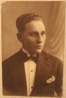 CIEKAWA - STARA, MĘŻCZYZNA - PAN