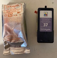 LEXMARK WKŁAD TUSZ 37 KOLOR ORYGINAŁ PO ZWROCIE 28