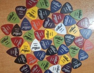 Piórka Kostki Gitarowe ALICE Pudełko 50 SZTUK