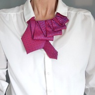 Ozdobny krawat damski