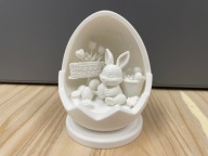 Dekoracja jajka w kształcie zajączka wielkanocnego