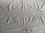 POSZWA BAWEŁNIANA - PIĘKNE HAFTY 200 / 155 cm.