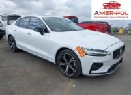 Volvo S60 B5 Core Dark Theme 2024 2.0L 2.0 Benzyna 247KM