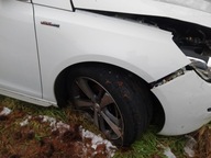 Peugeot 309 T9 II błotnik prawy przód gt-line kod EWPB oryginalny demontaż