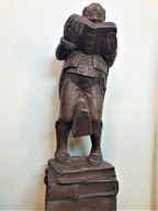 Zabytkowa ,ciekawa figurka.