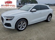 Audi Q8 Premium 2023 3.0l 3.0 Benzyna 335KM