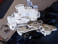 ZAMEK DRZWI PRAWY TYŁ AUDI A8 D3 DOCIĄG